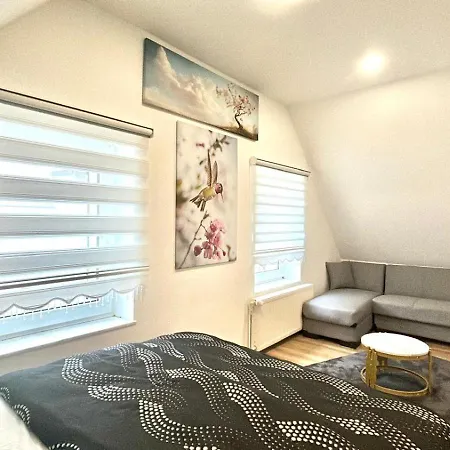 Smartstay Self Check-in Parking Budget Wuppertal