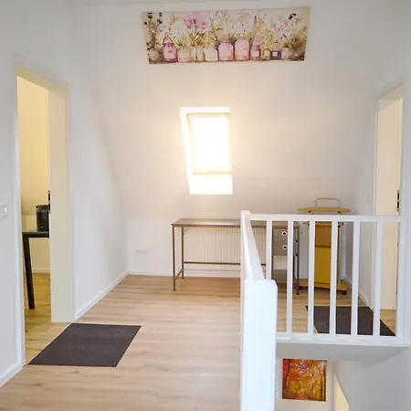 Smartstay Self Check-in Parking Budget Homestay Wuppertal