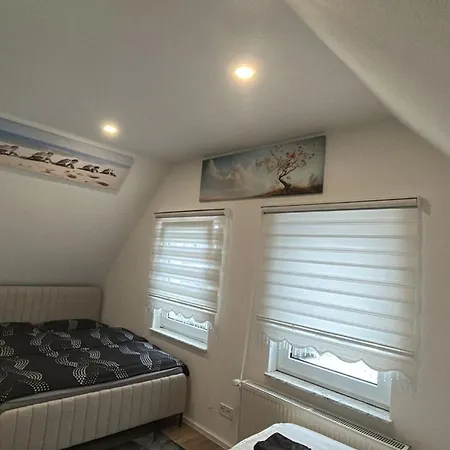 Smartstay Self Check-in Parking Budget Homestay Wuppertal