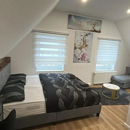 Homestay Smartstay Self Check-in Parking Budget