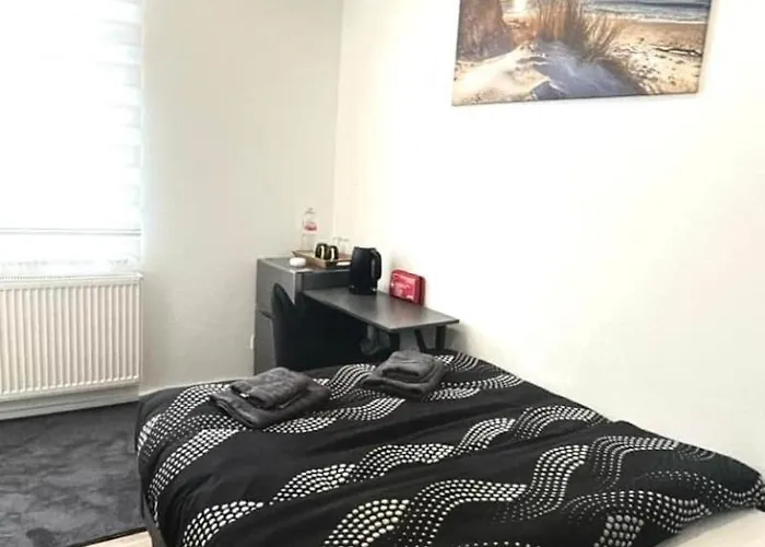 Homestay Smartstay Self Check-in Parking Budget Wuppertal