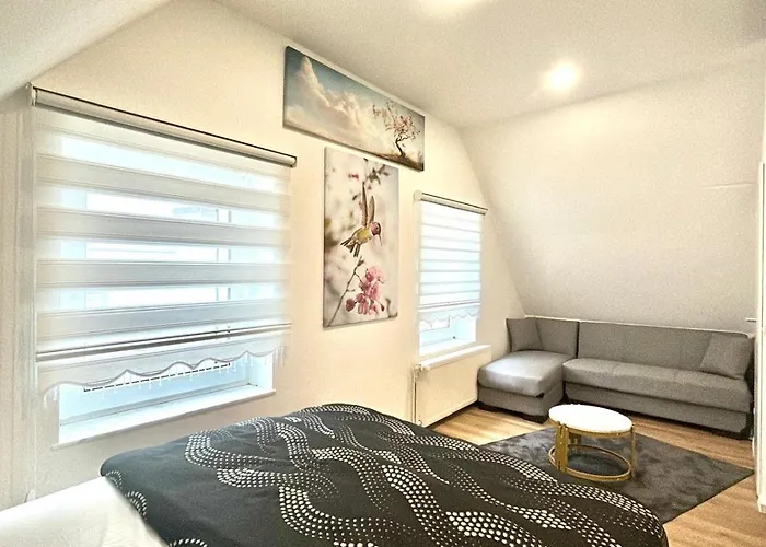 Smartstay Self Check-in Parking Budget Wuppertal