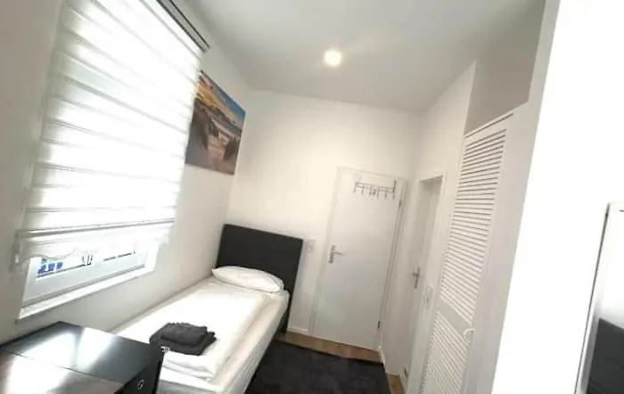 Smartstay Self Check-in Parking Budget Homestay *