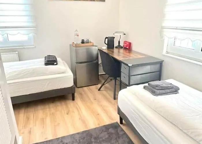 Homestay Smartstay Self Check-in Parking Budget