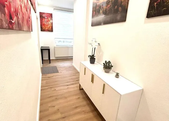 Homestay Smartstay Self Check-in Parking Budget